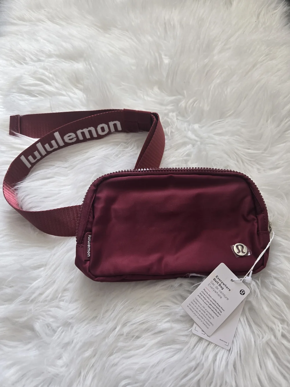 lululemon athletica Burgundy Everywhere Belt Bag 1L